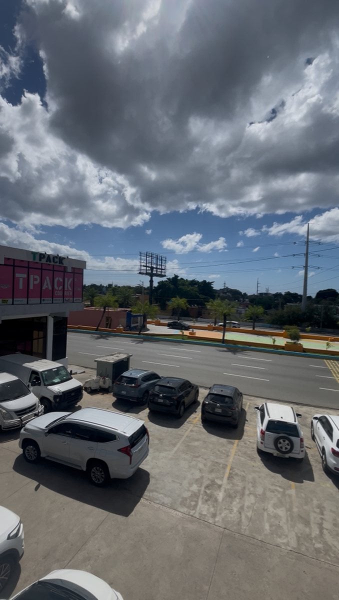 Locales comerciales en Ensanche Ozama – foto 3