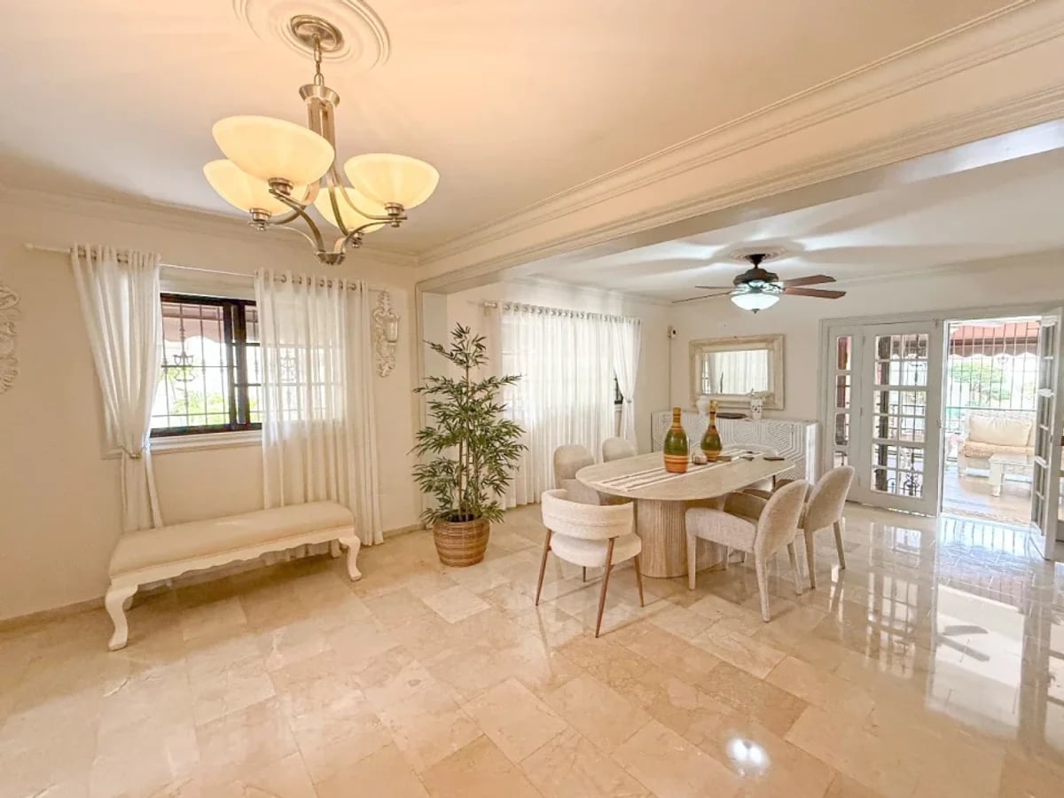 Casa de 3 habitaciones en Venta en Altos de Arroyo Hondo III – foto 1