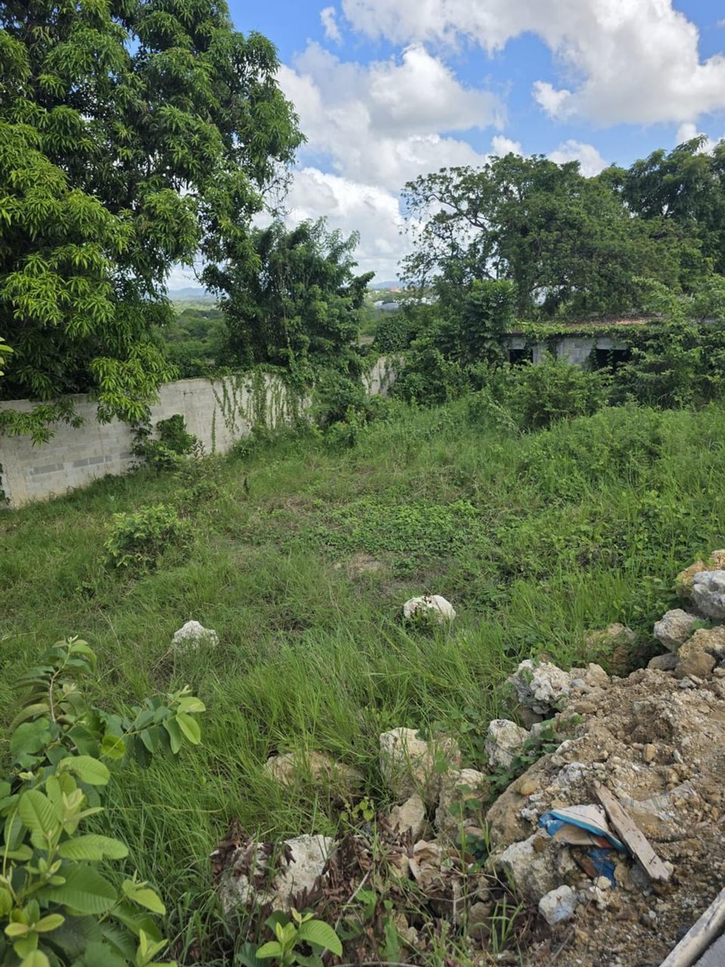 Vendo Solar en Hato Nuevo – foto 1