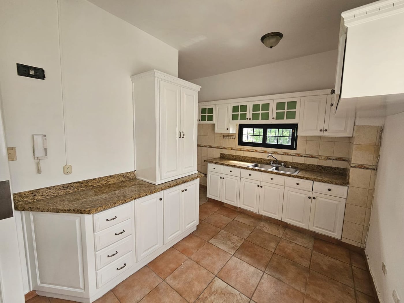 VENTA DE APARTAMENTO EN 5TO NIVEL EN ENSANCHE NACO – foto 11