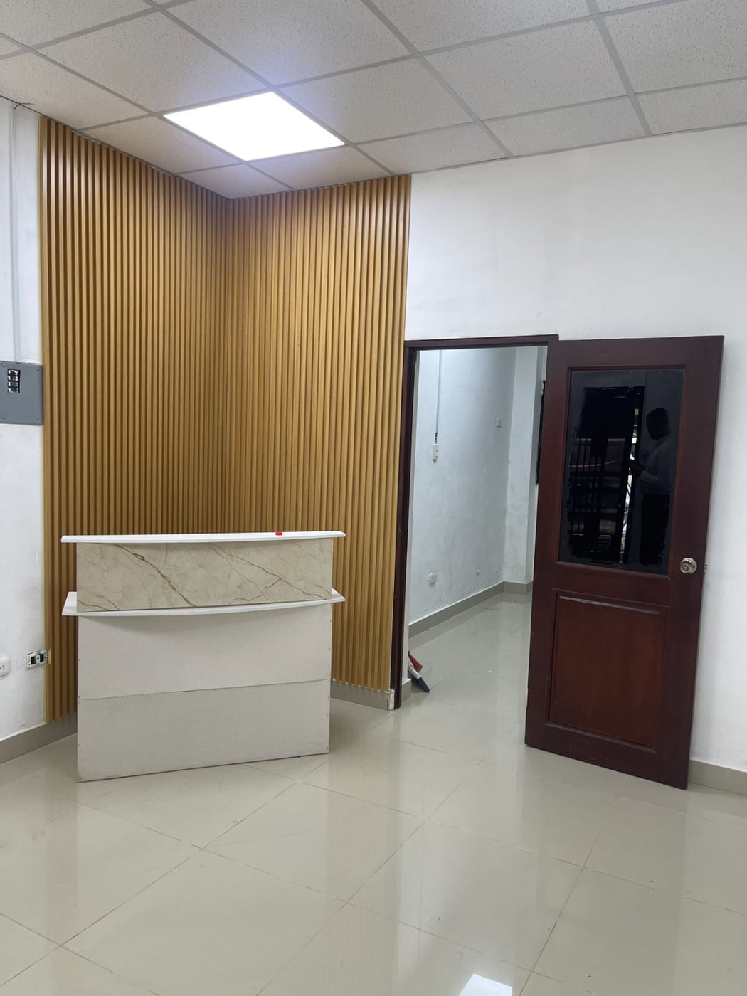 Alquilo local comercial en Gascue, 1er. nivel – foto 1