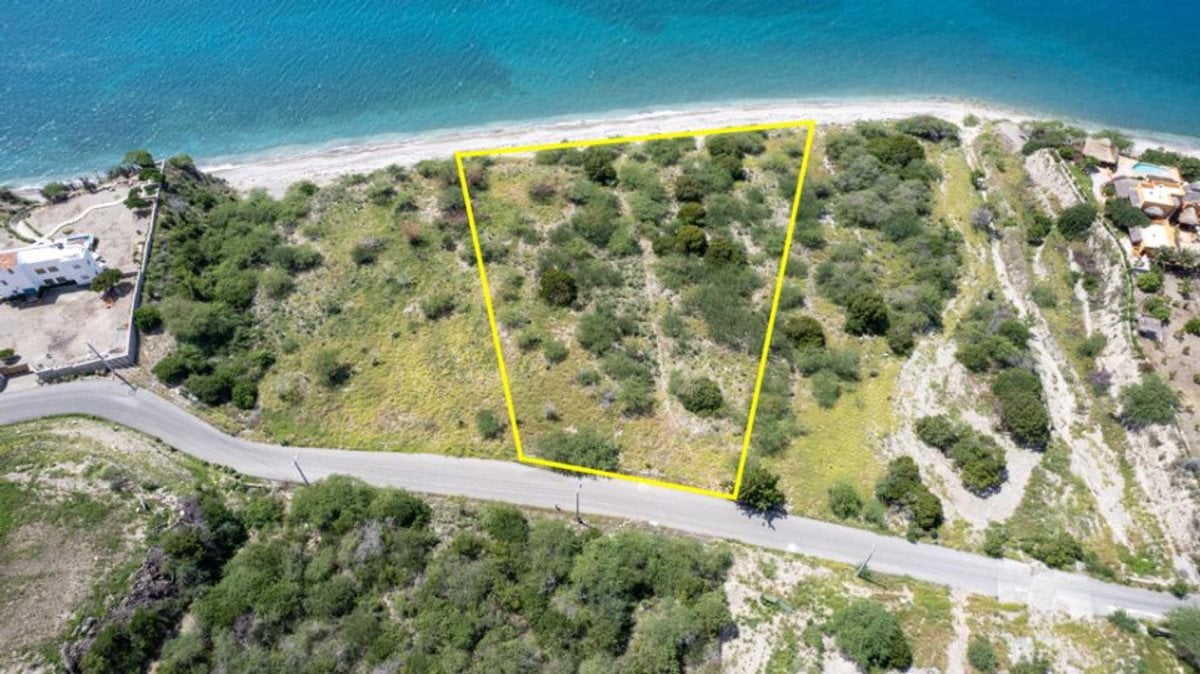 TERRENO EN VENTA PRIMERA LÍNEA DE PLAYA PALMAR DE – foto 1