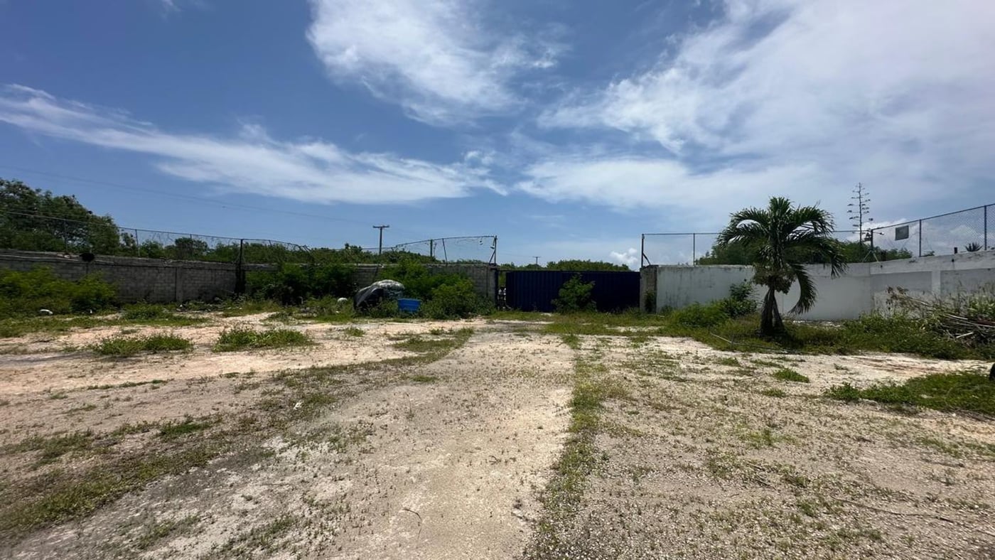 Terreno en venta vocacion industrial en Bavaro – foto 1