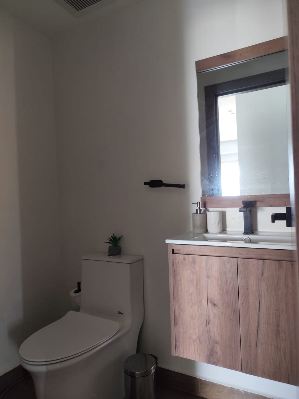 APARTAMENTO EN ALQUILER 3 DORMITORIOS NACO SANTO D – foto 8