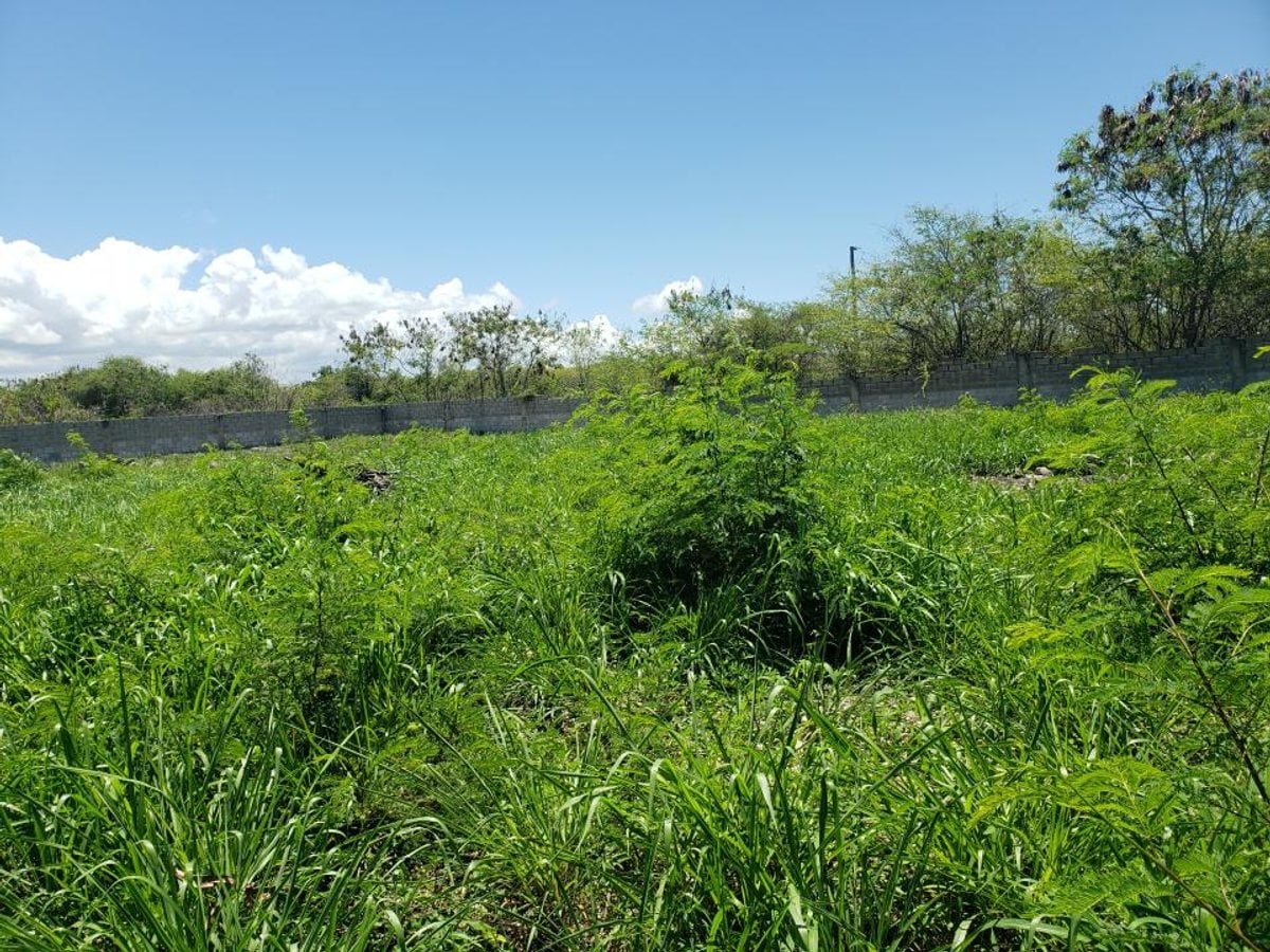 Terreno en Las Américas, Santo Domingo Este – foto 1