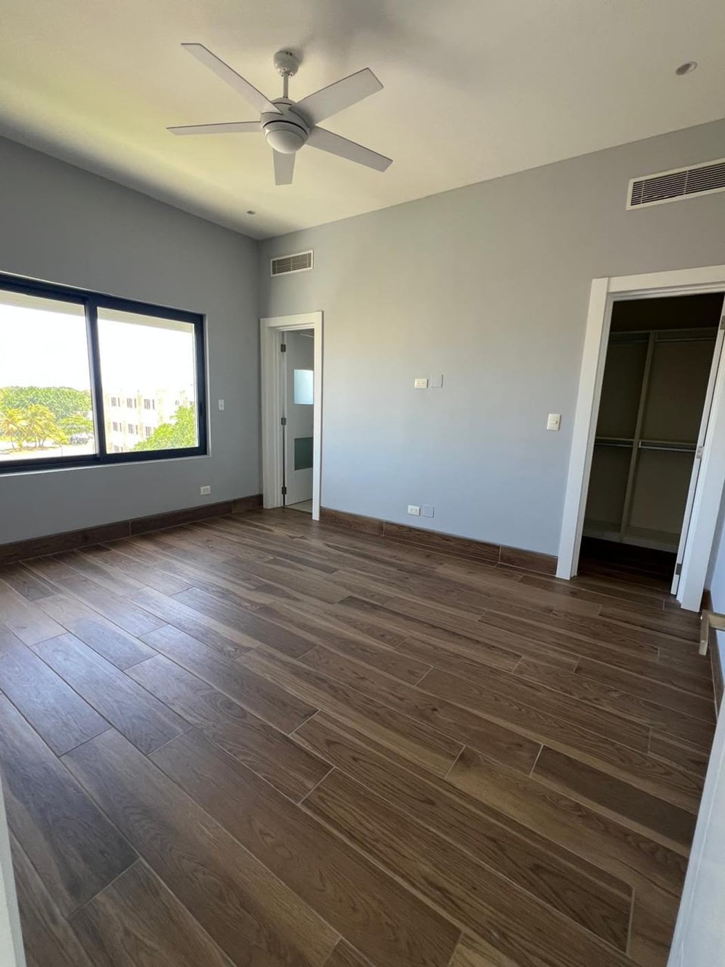 Apartamento moderno y amplio en Alquiler – foto 6
