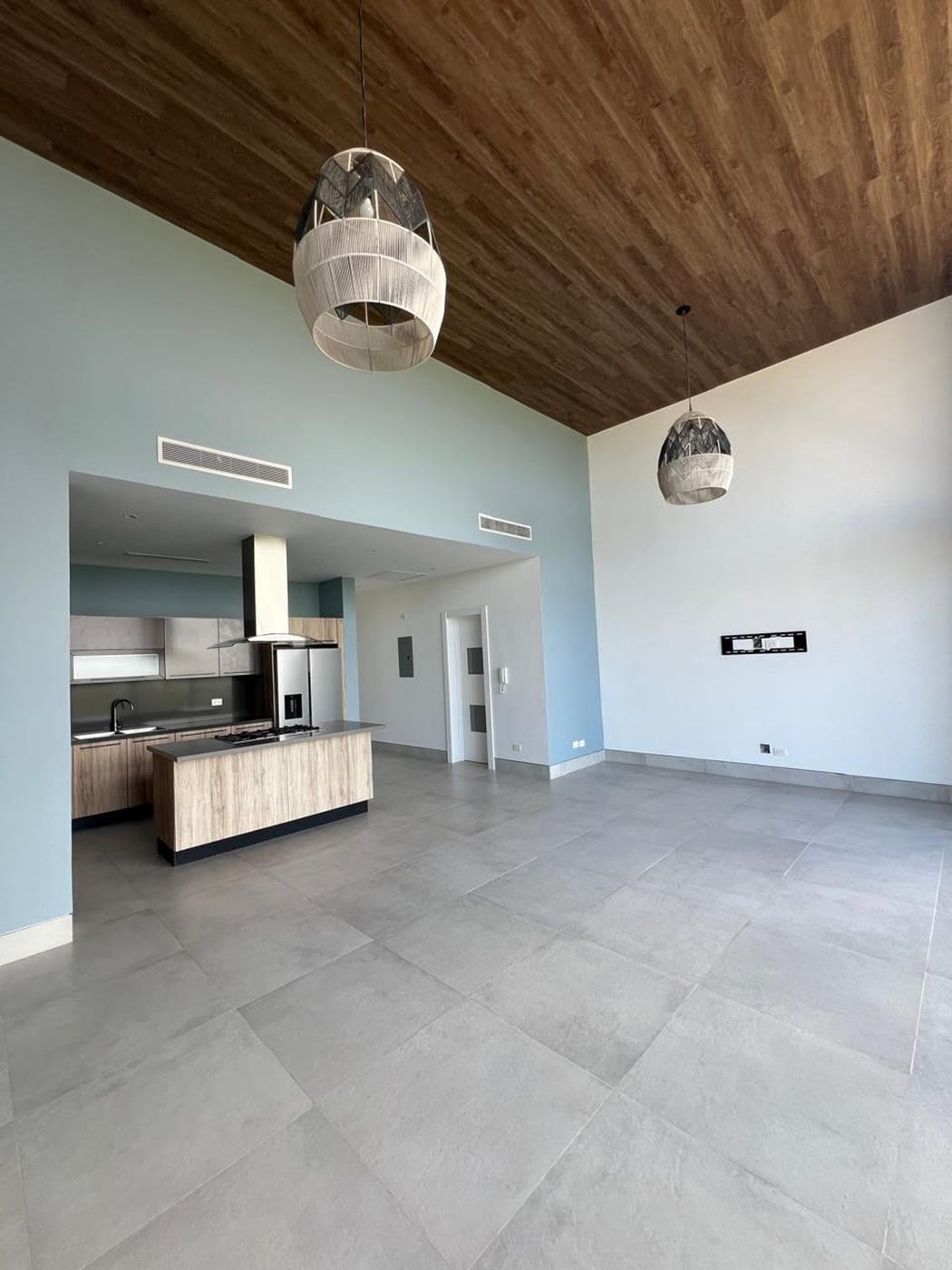 Apartamento moderno y amplio en Alquiler – foto 2