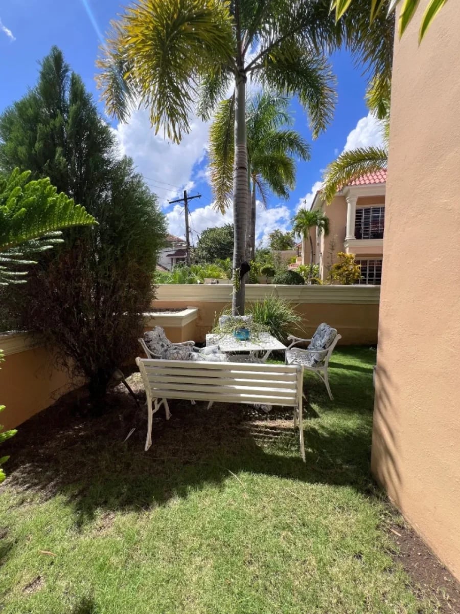 Casa en venta en proyecto cerrado en Arroyo Hondo – foto 10