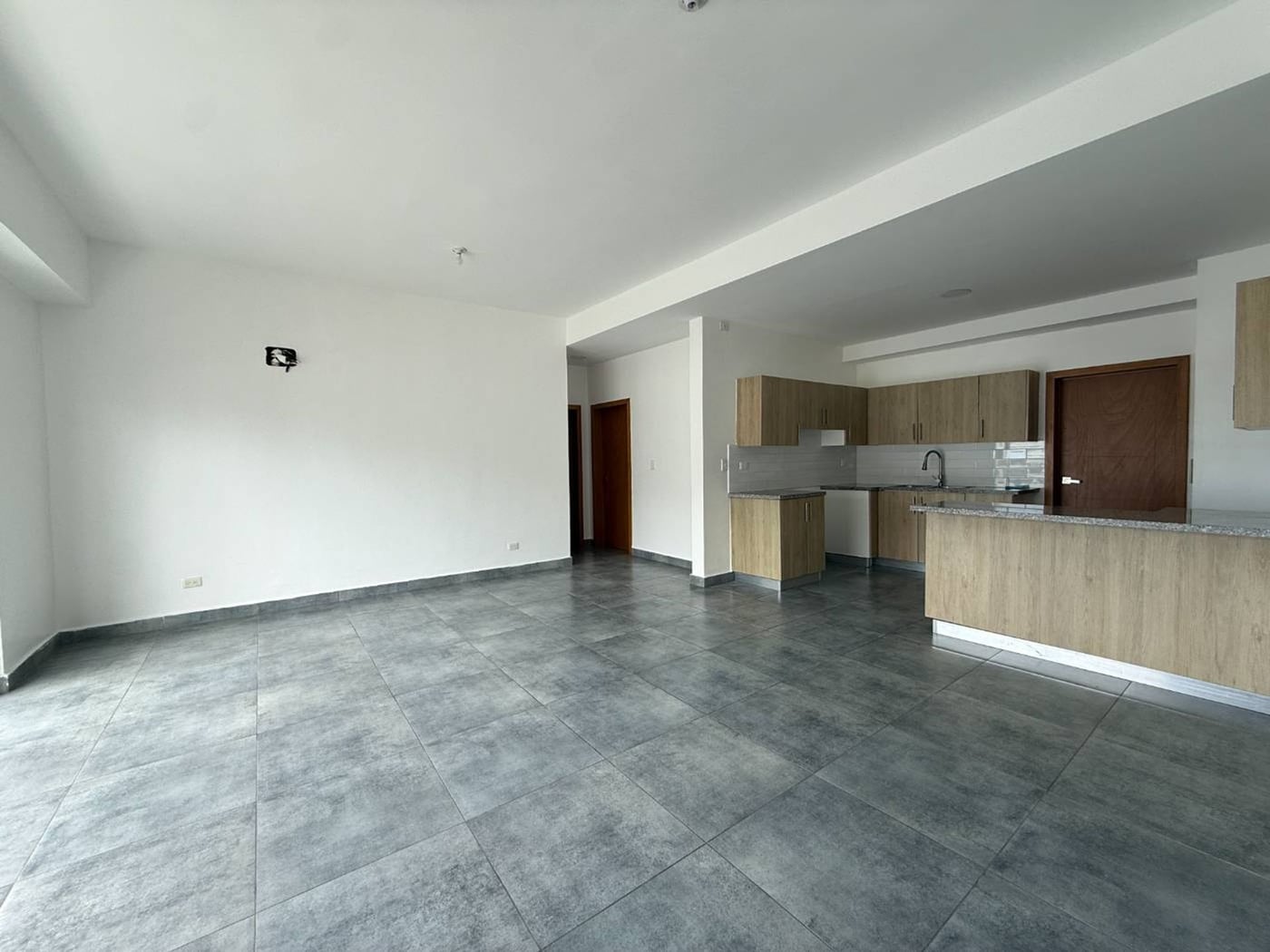 Apartamento en Alquiler Evaristo Morales – foto 1