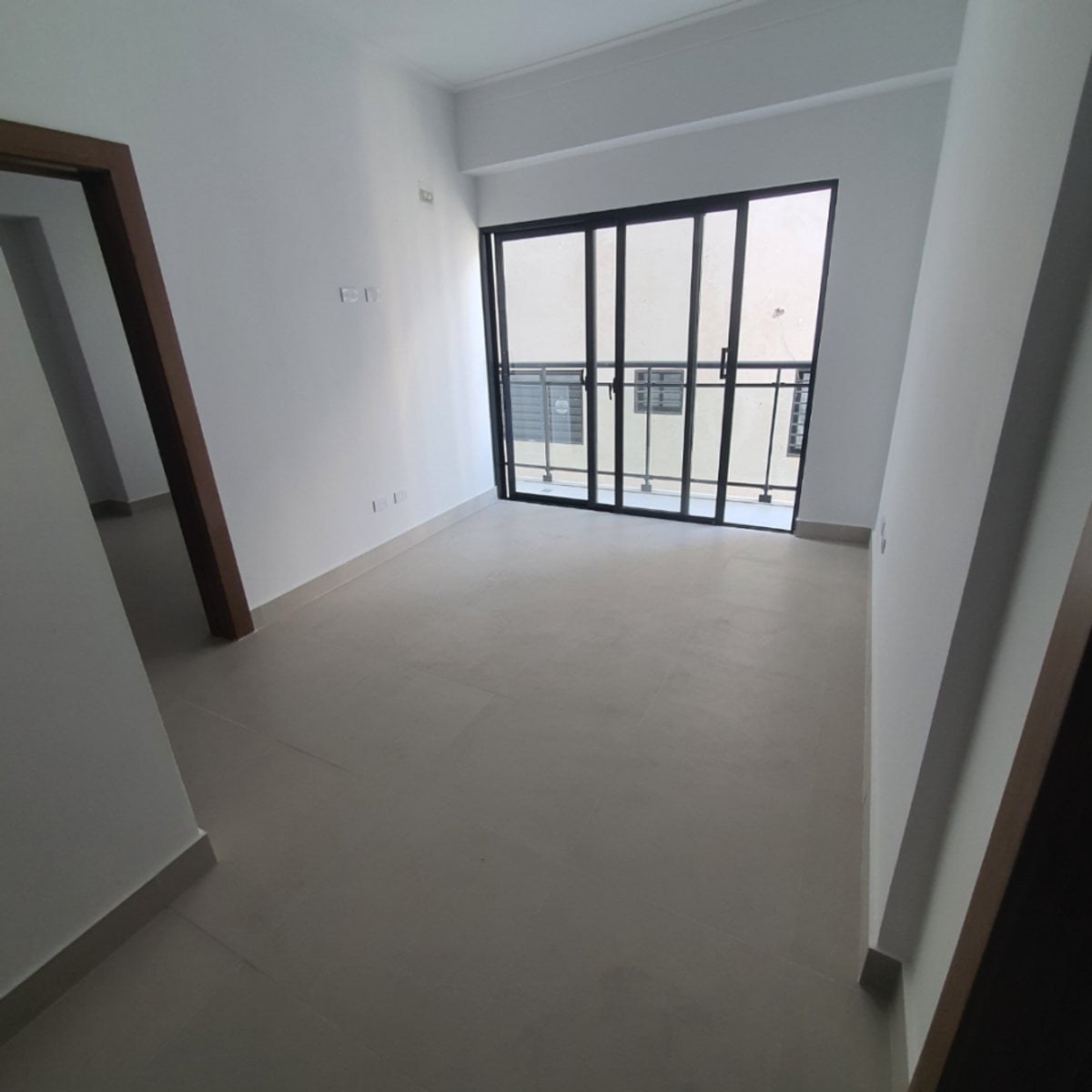 SE VENDE APTO DE 1 HABITACION – foto 2