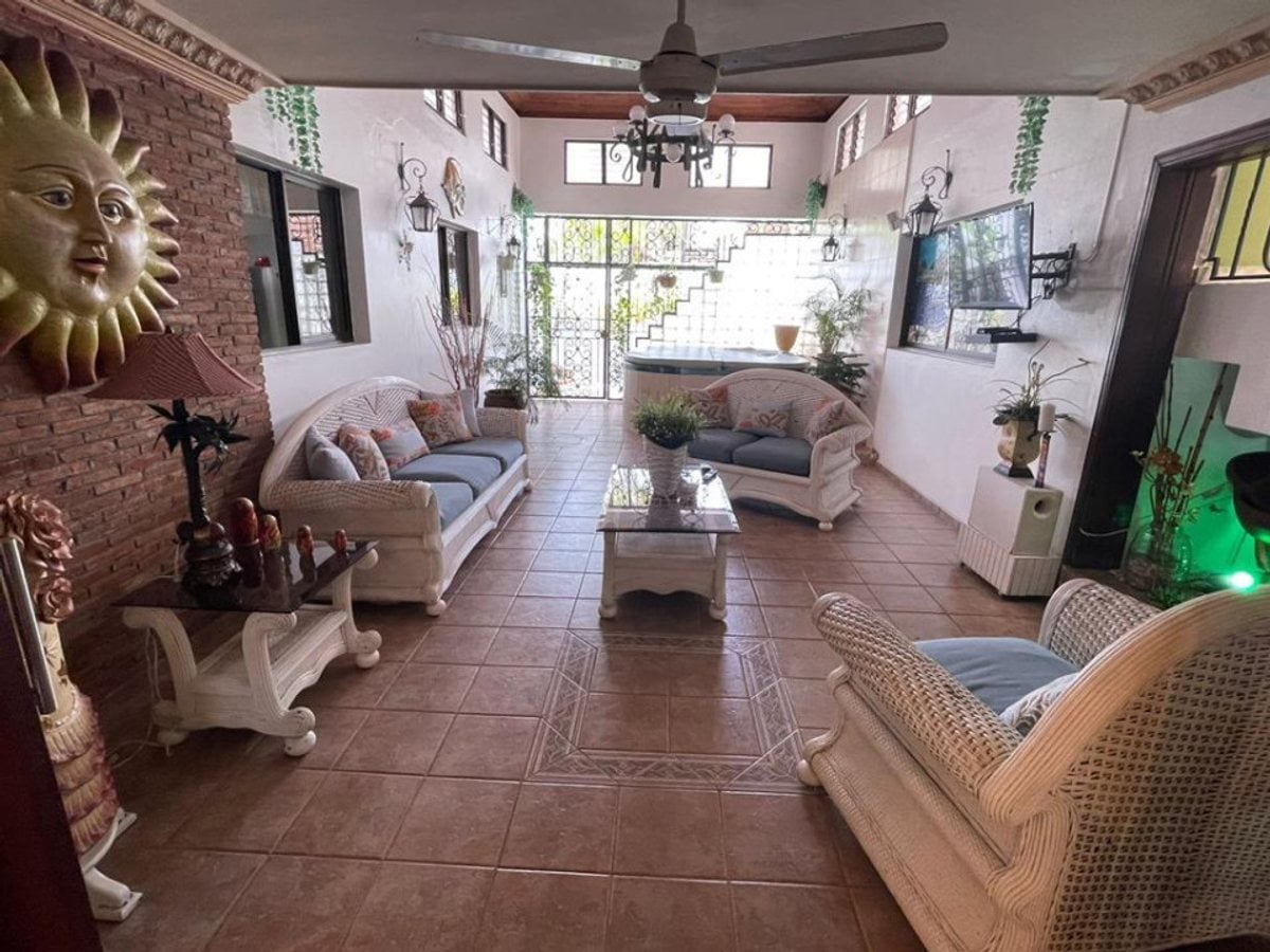 Casa en venta en Urbanización Fernández – foto 8