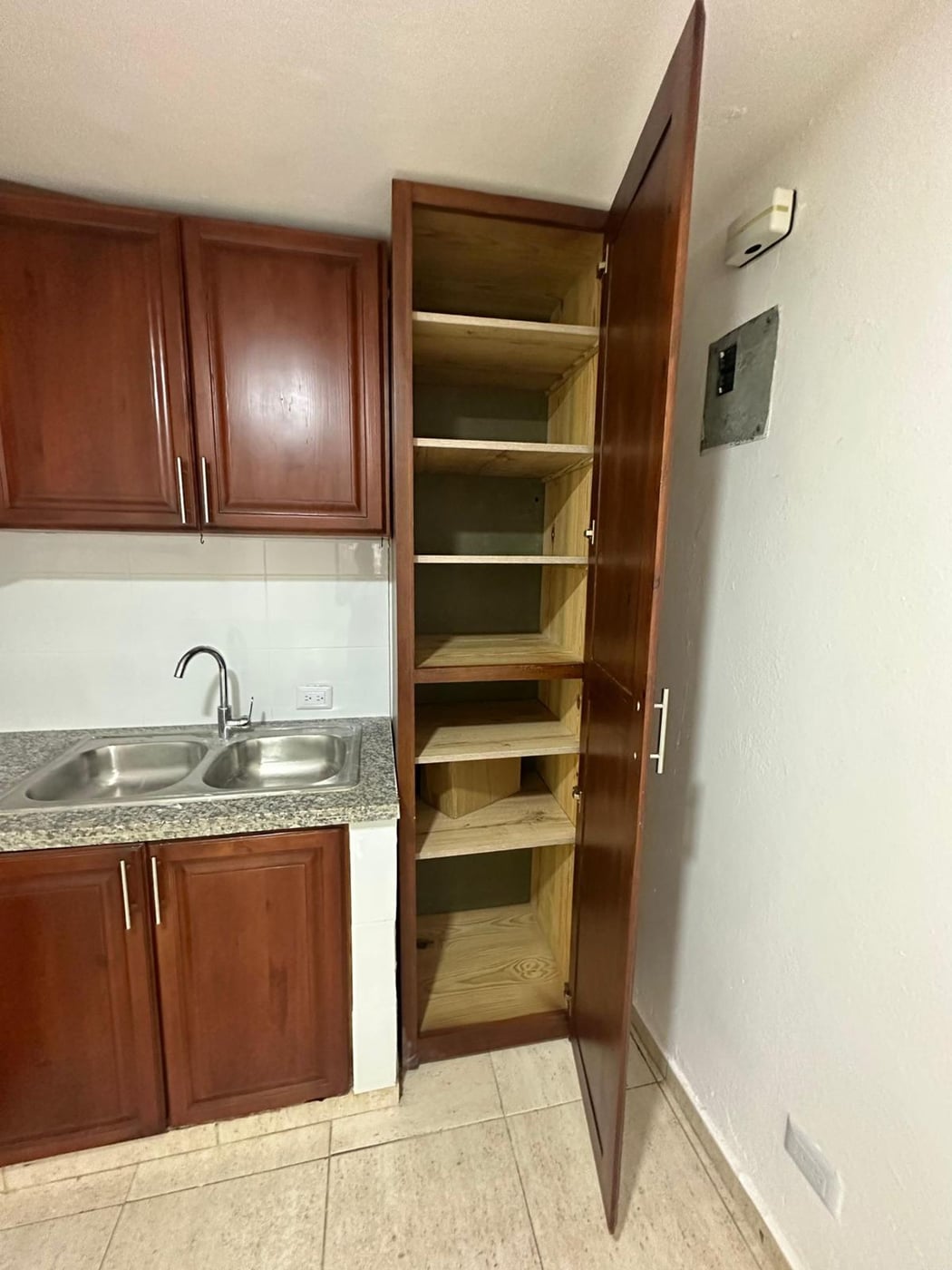 Edificio en venta en Santo Domingo con 18 apartamento – foto 8
