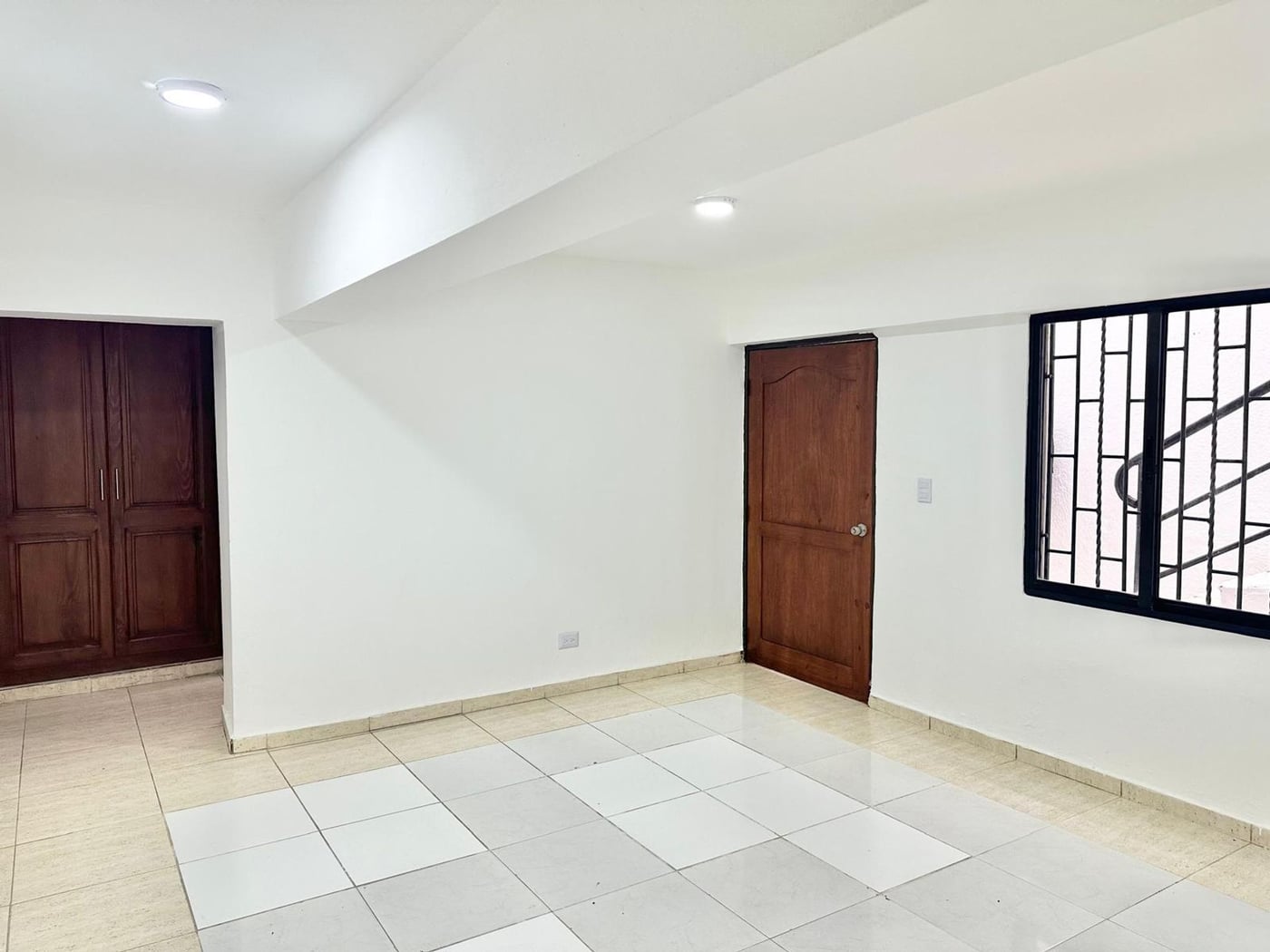 Edificio en venta en Santo Domingo con 18 apartamento – foto 6