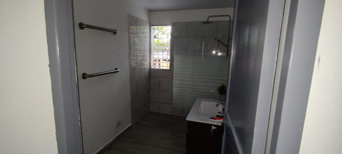 CASA Y APERTAMENRO AMUEBRADO – foto 6