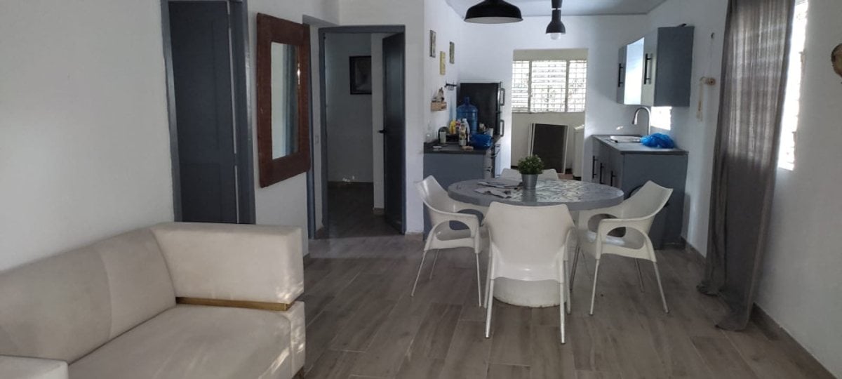 CASA Y APERTAMENRO AMUEBRADO – foto 1