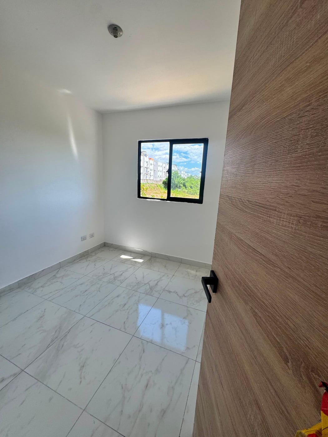 Apartamento en Alquiler de 3 Habitaciones – foto 1
