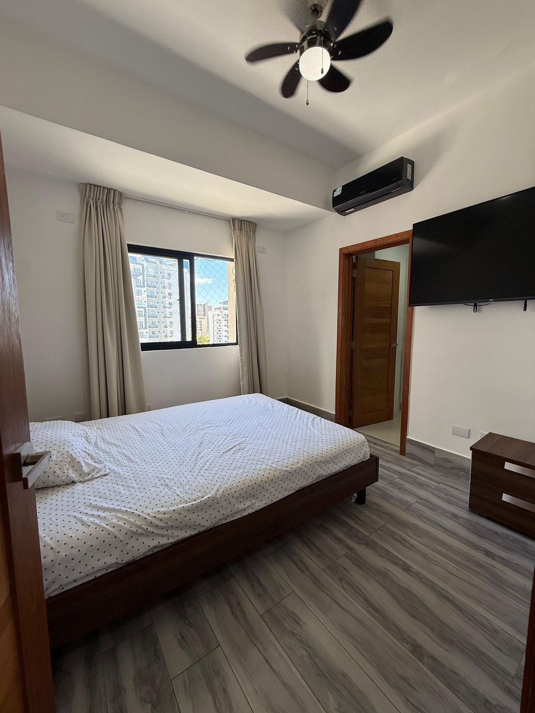 APARTAMENTO EN ALQUILER -  SERRALLÉS, D.N. – foto 6