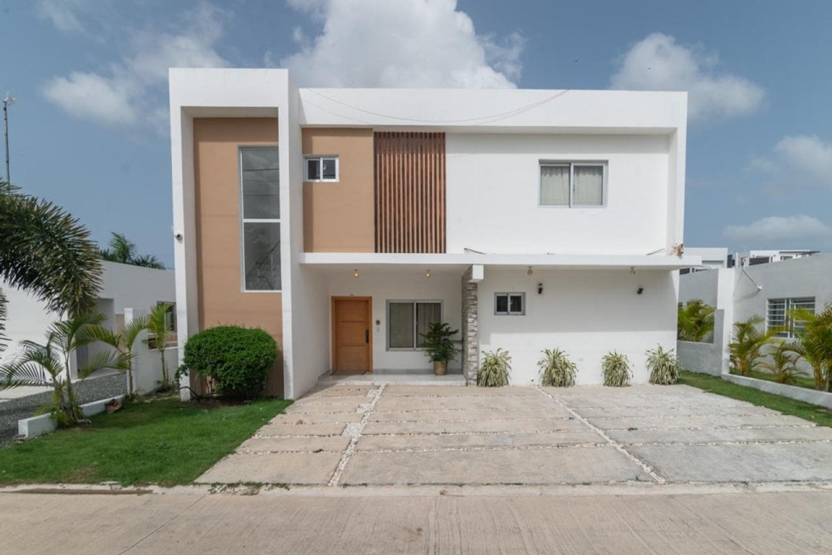 Casa en Bávaro, Higüey con Piscina y Jardín – foto 1