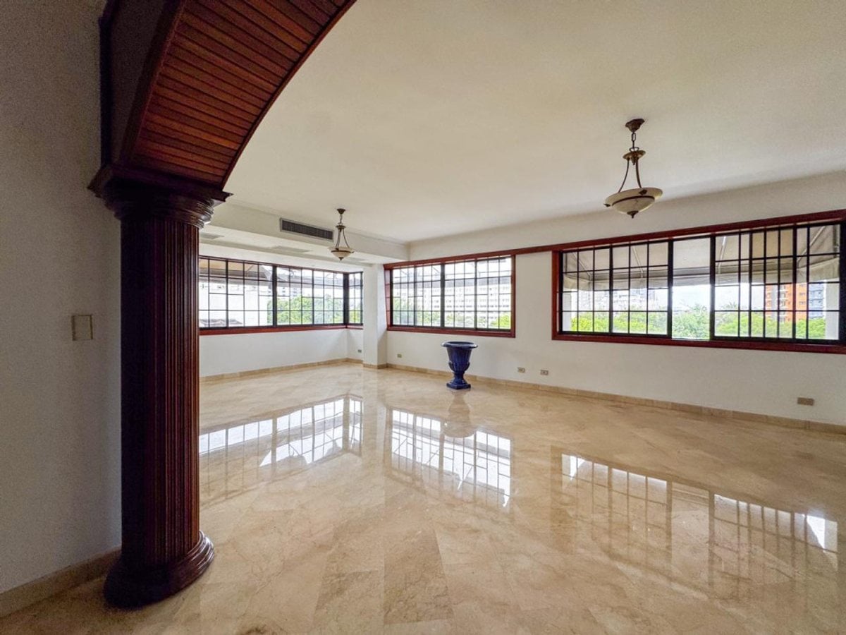 Apartamento en Los Cacicazgos, Santo Domingo – foto 1