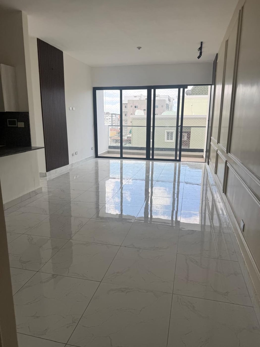 Evaristo Morales | Alquiler Apto 120m² | 2 Habs – foto 3