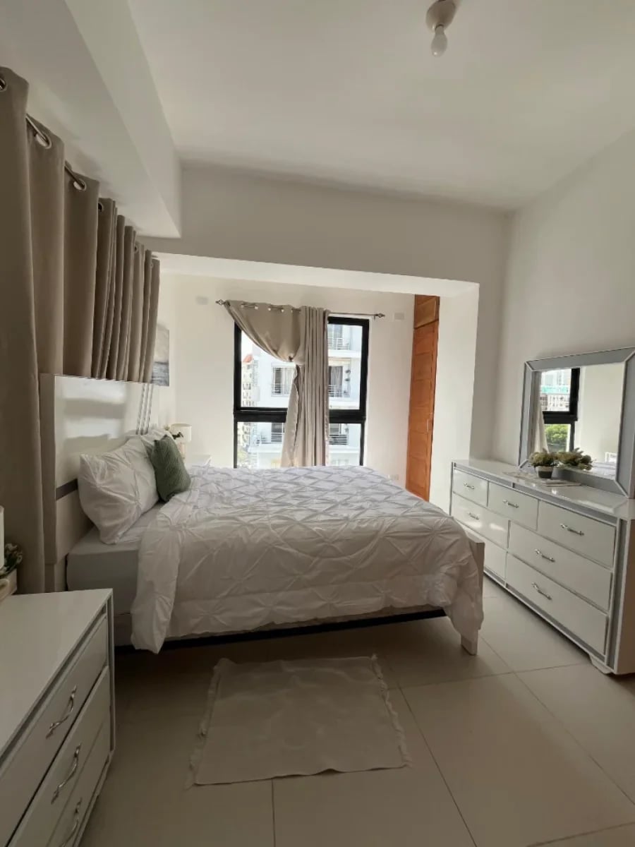 Penthouse en Venta en el Ensanche Serralles, DN – foto 3