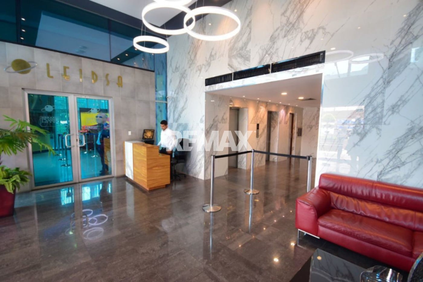Alquilo local para oficina en la torre Diandy – foto 4