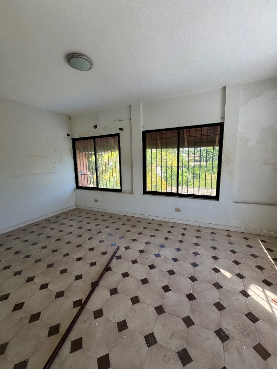Casa de Lujo en Residencial Alameda, Santo Domingo – foto 11