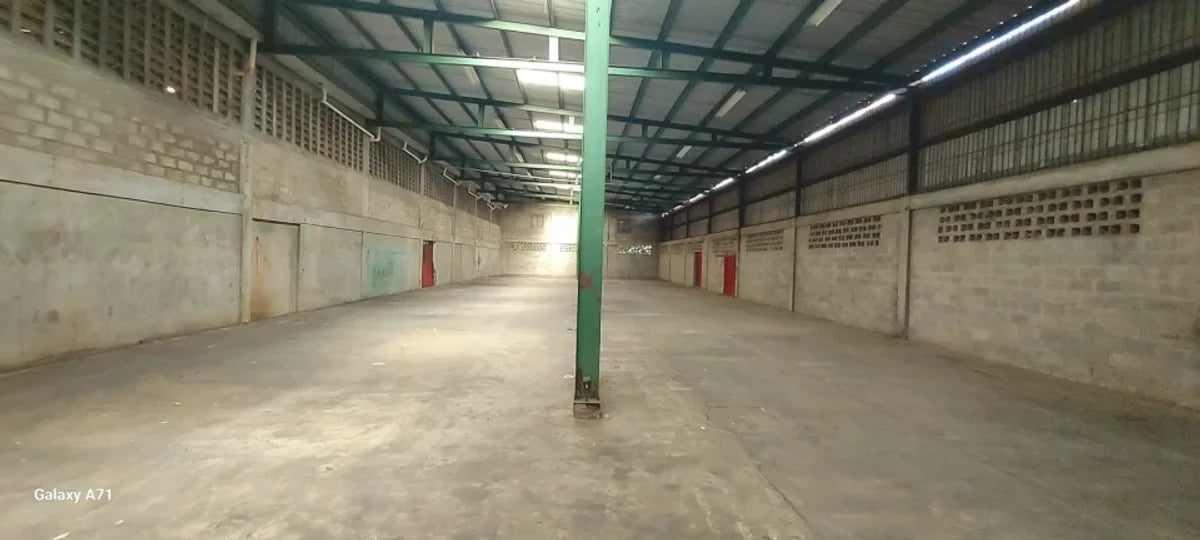 Propiedad Industrial en Santo Domingo Este – foto 12
