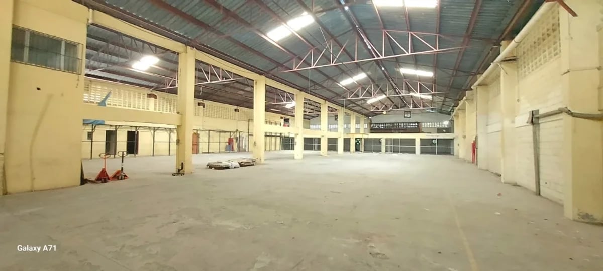 Propiedad Industrial en Santo Domingo Este – foto 5