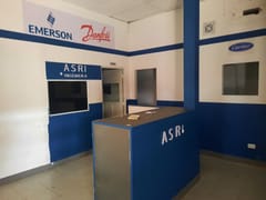 Local comercial en alquiler 145 m² avenida 27 de f – foto 2