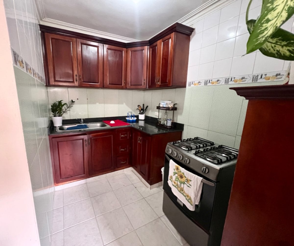 Apartamento en Evaristo Morales, Santo Domingo – foto 2