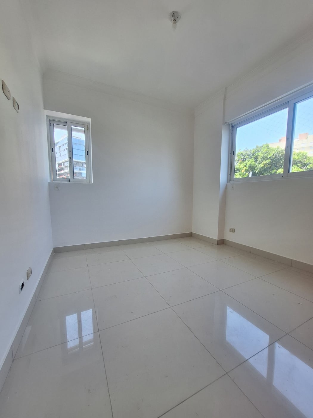 Apartamento amplio con 3 habitaciones en Alquiler. – foto 12