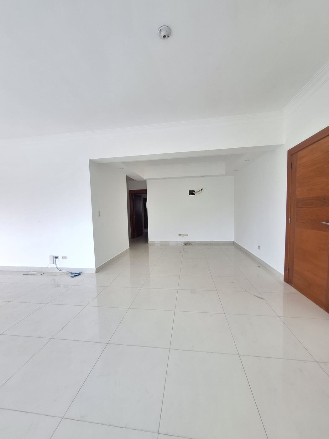 Apartamento amplio con 3 habitaciones en Alquiler. – foto 2