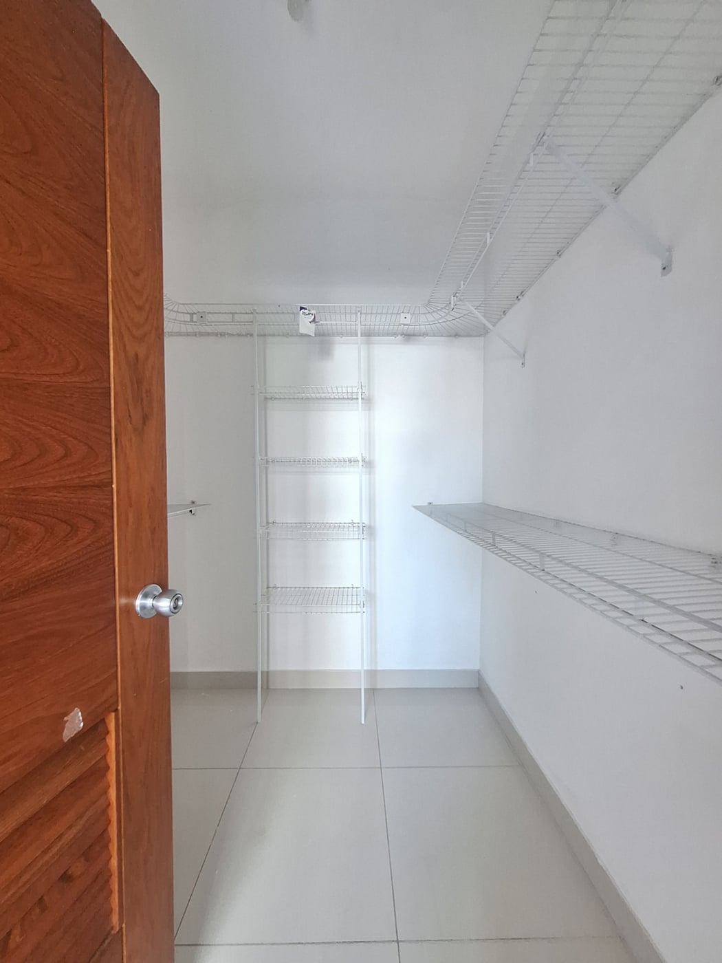 Apartamento amplio con 3 habitaciones en Alquiler. – foto 9