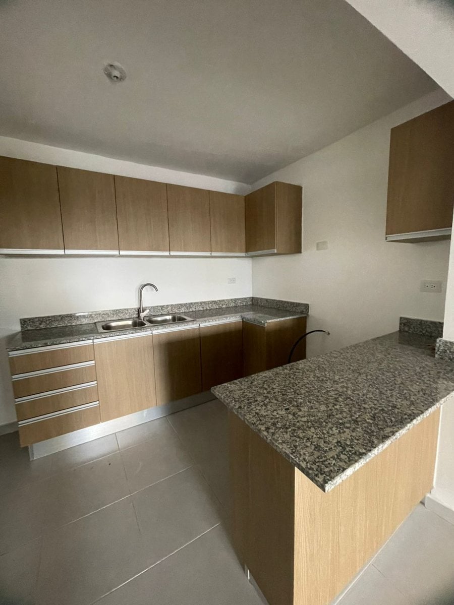 Apartamento en alquiler en Jacobo Majluta – foto 3