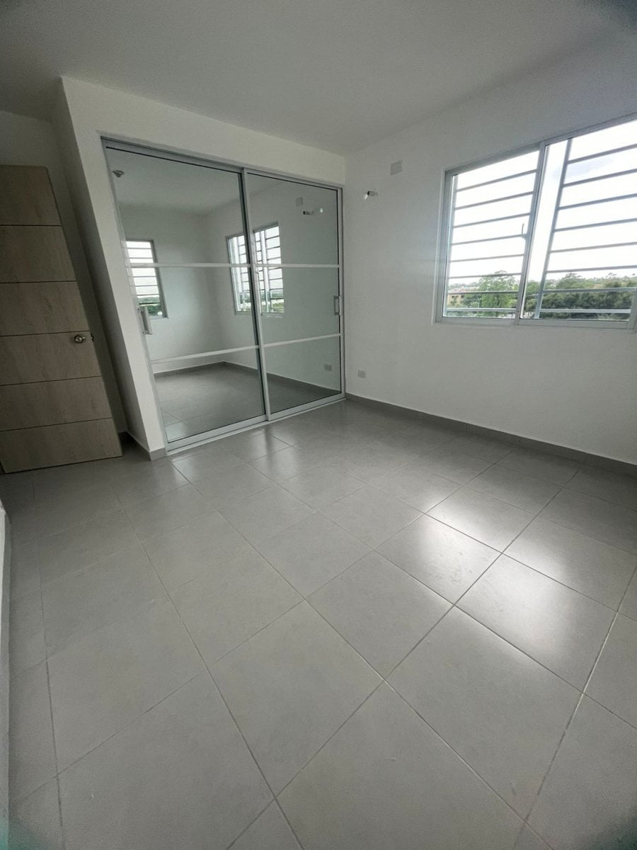 Apartamento en alquiler en Jacobo Majluta – foto 4
