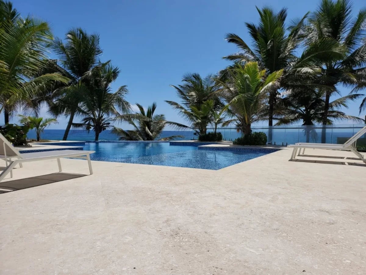 Villa frente al mar en Cabrera – foto 1
