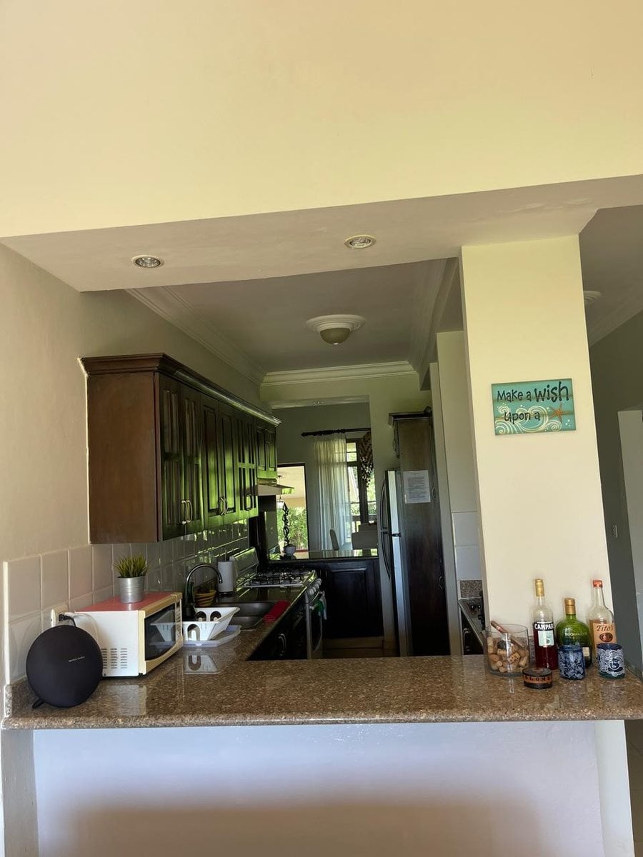 Apartamento 2H/2.5BA con vista al golf – foto 3