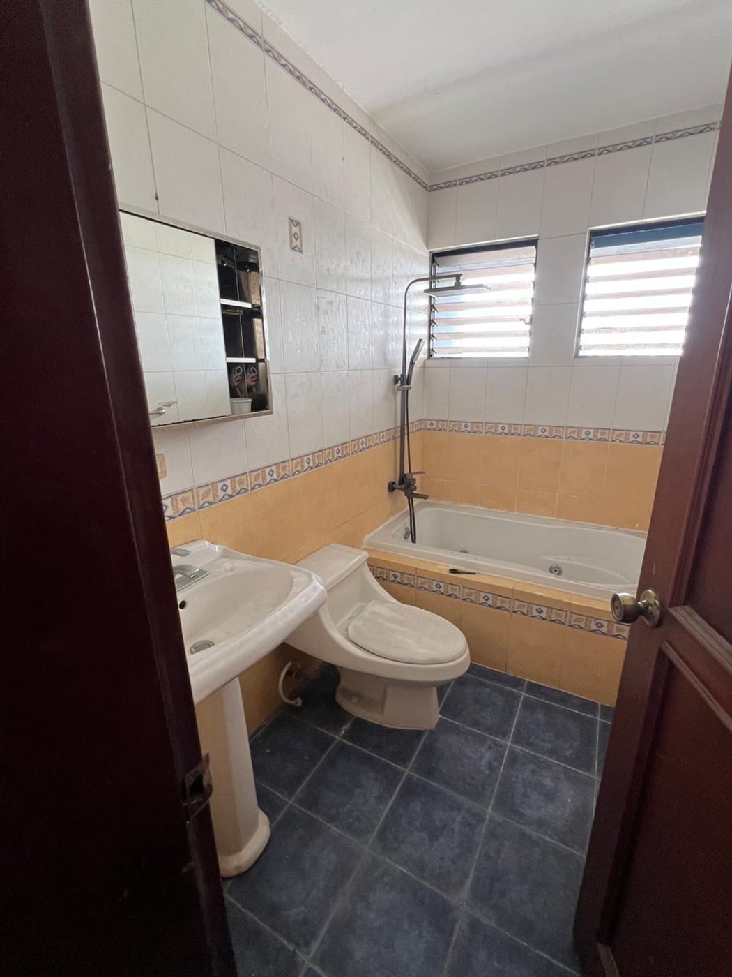 Penthouse en alquiler, BELLA VISTA. – foto 6