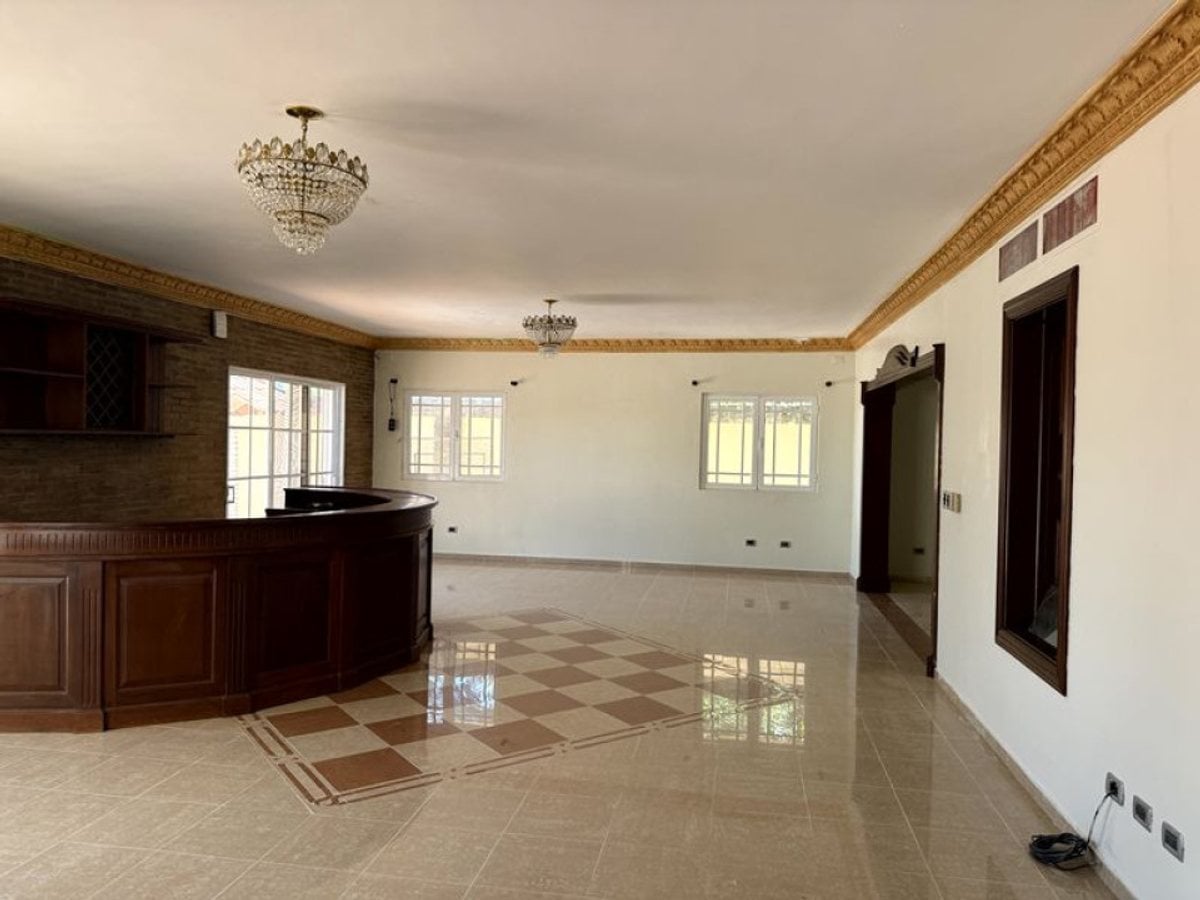 Casa de Lujo en Cuesta Hermosa III, Santo Domingo – foto 5