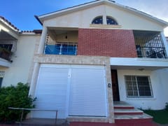 Casa en venta en Pueblo Bávaro – foto 1