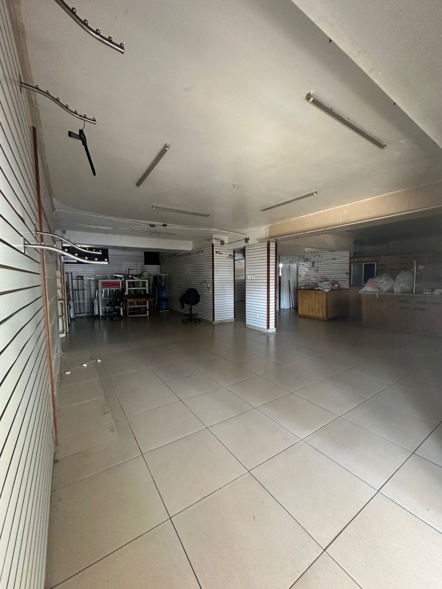 Local comercial en alquiler en Gazcue – foto 9