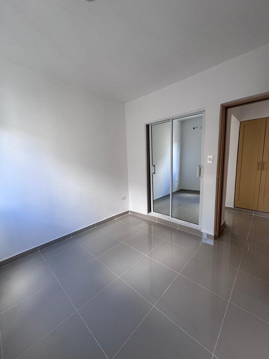 Apartamento detrás de la embajada Americana – foto 8