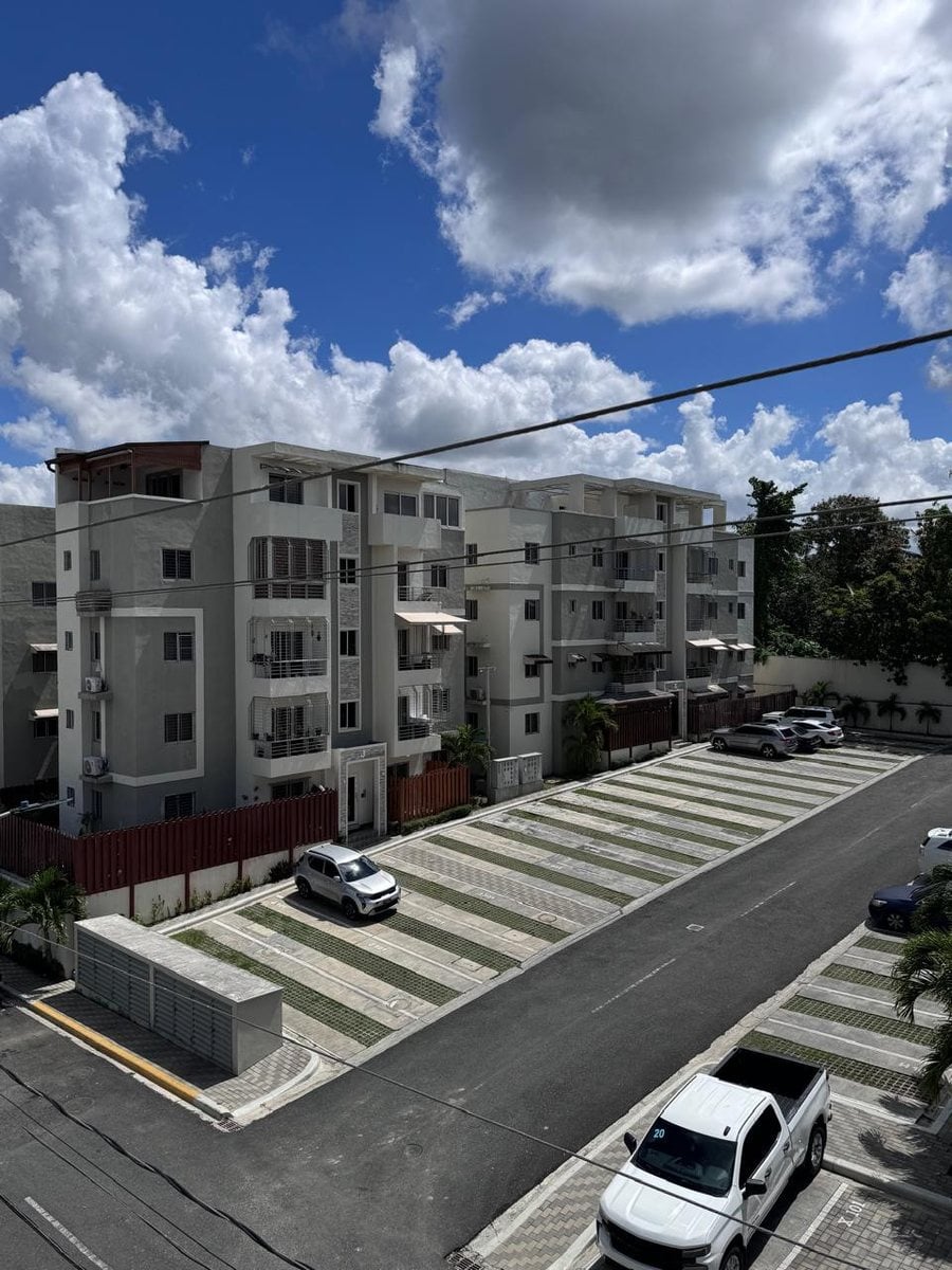 Apartamento detrás de la embajada Americana – foto 11