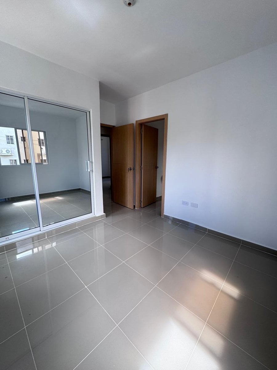Apartamento detrás de la embajada Americana – foto 6