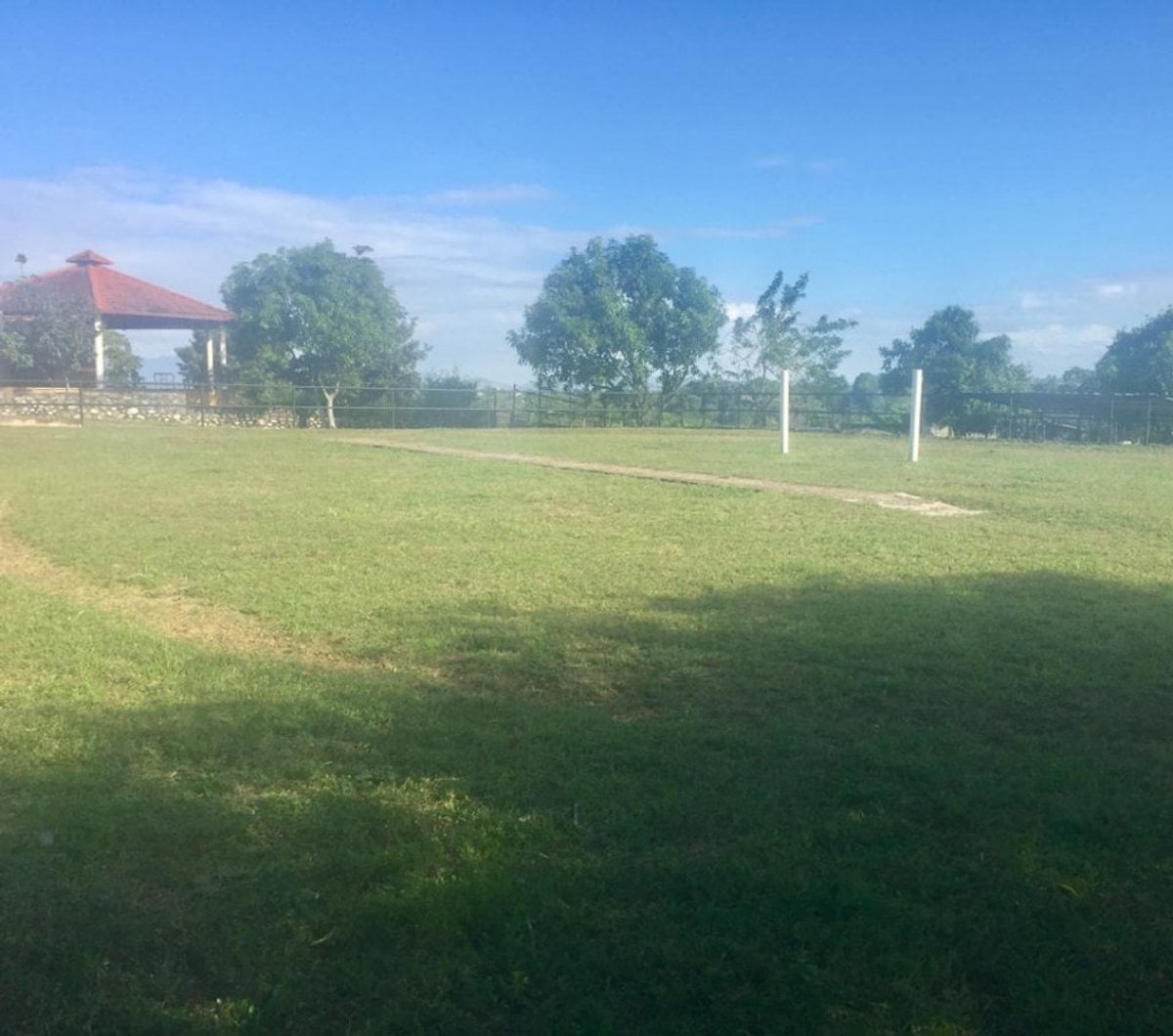 Finca limitada por rio para crianza de caballos – foto 11