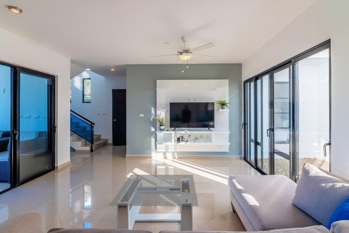 Oasis contemporáneo de 4 habitaciones en Casa Linda – foto 4