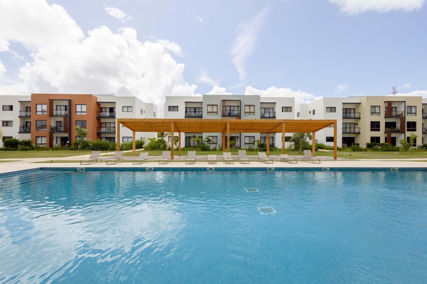 Exelente unidad disponible en Costa Bavaro Garden – foto 6