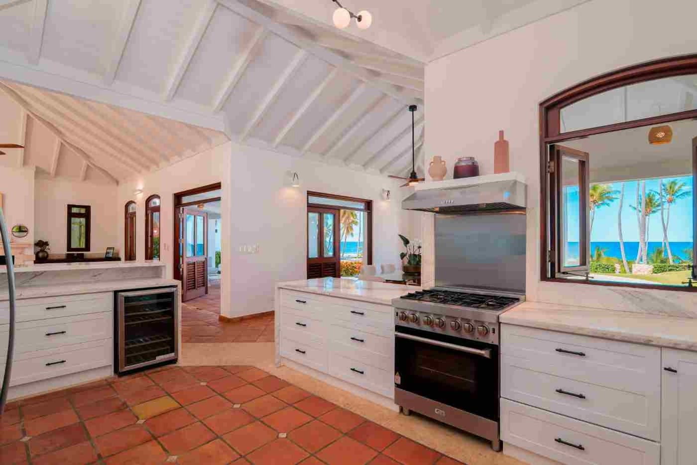 Villa de lujo frente al mar en Cabrera. – foto 11