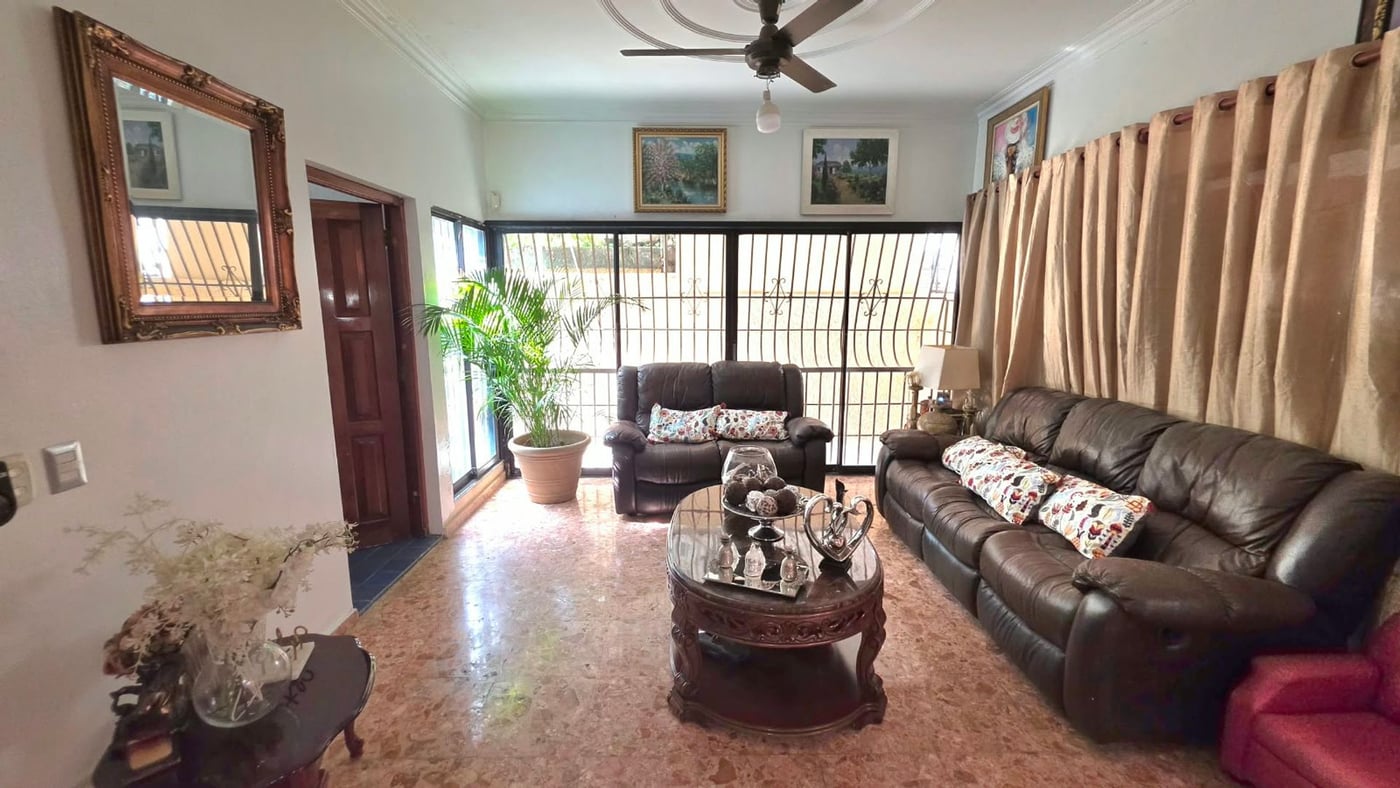 Casa en venta en Alma Rosa I – foto 2